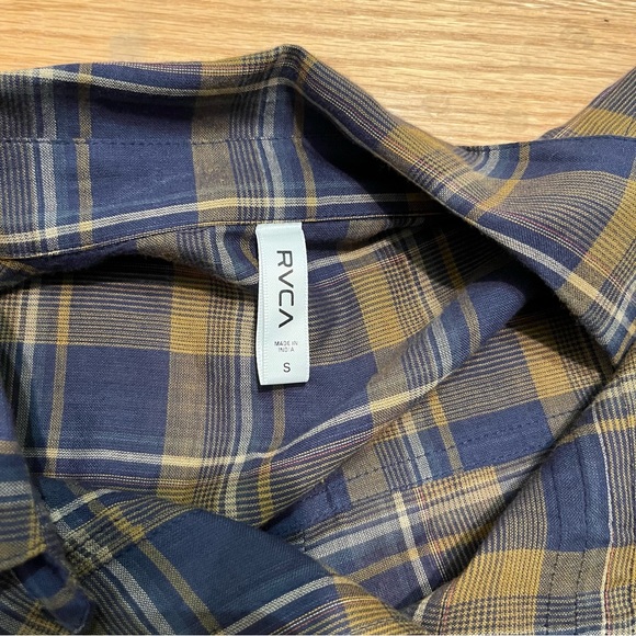 NWT RVCA Lafayette Plaid Button Down Shirt (Small) - Picture 6 of 7